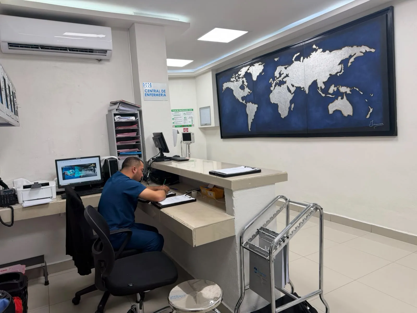 Unidad de Cuidados Intensivos Human Hospital